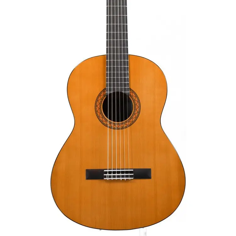 Yamaha C40 Natural