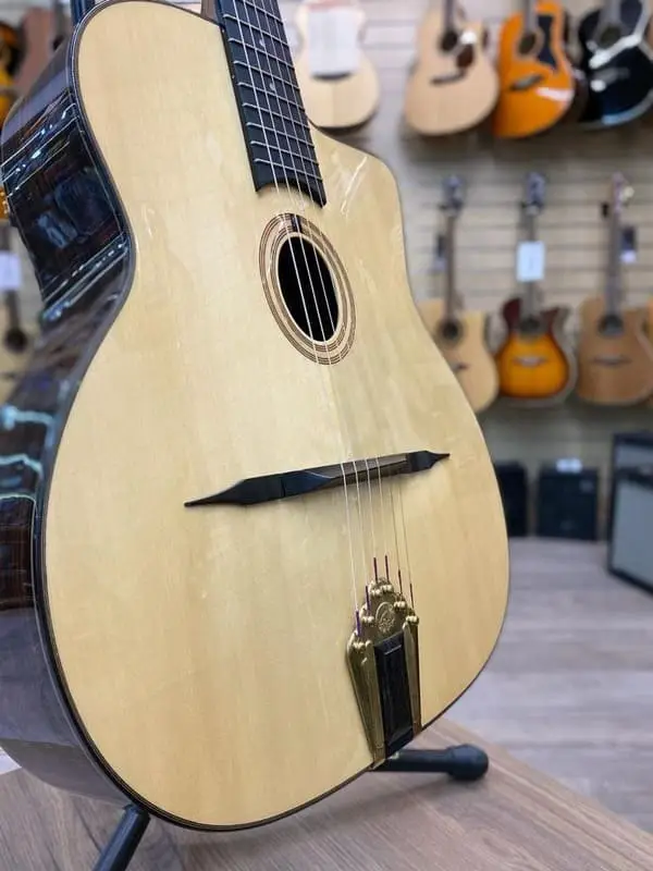 Altamira M01 - Gypsy Guitar