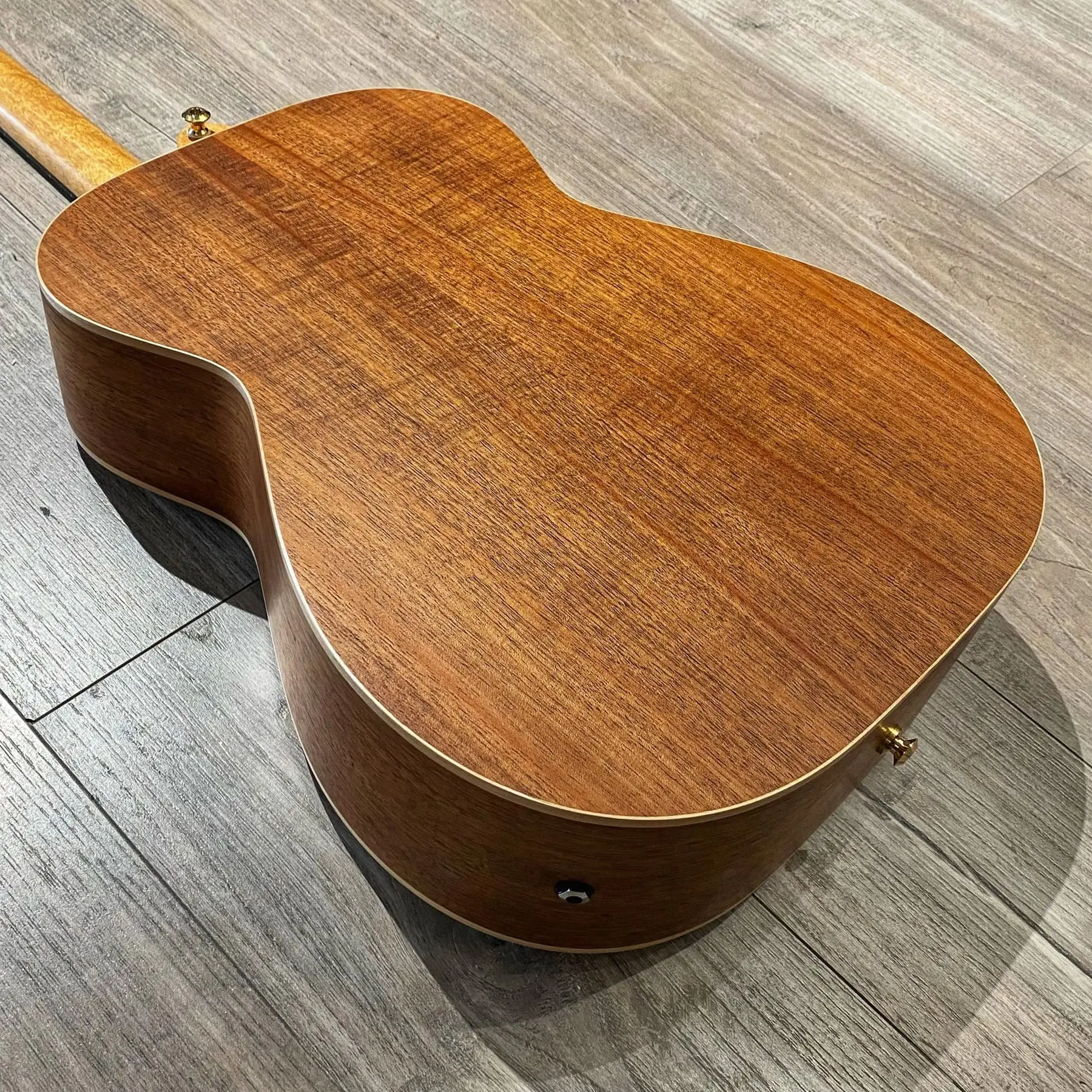 Maton EBG808A Artist w/case