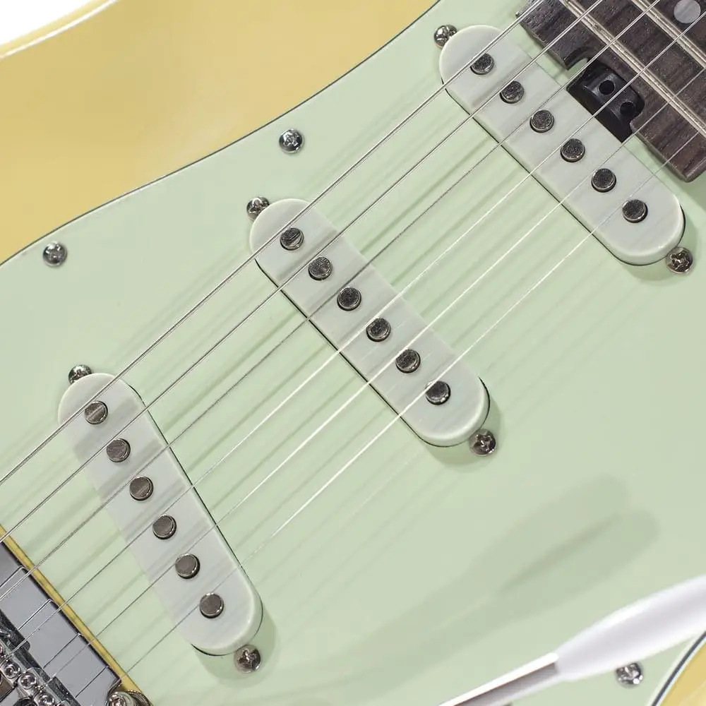 R66 Horizon Saint Louis Strato Style