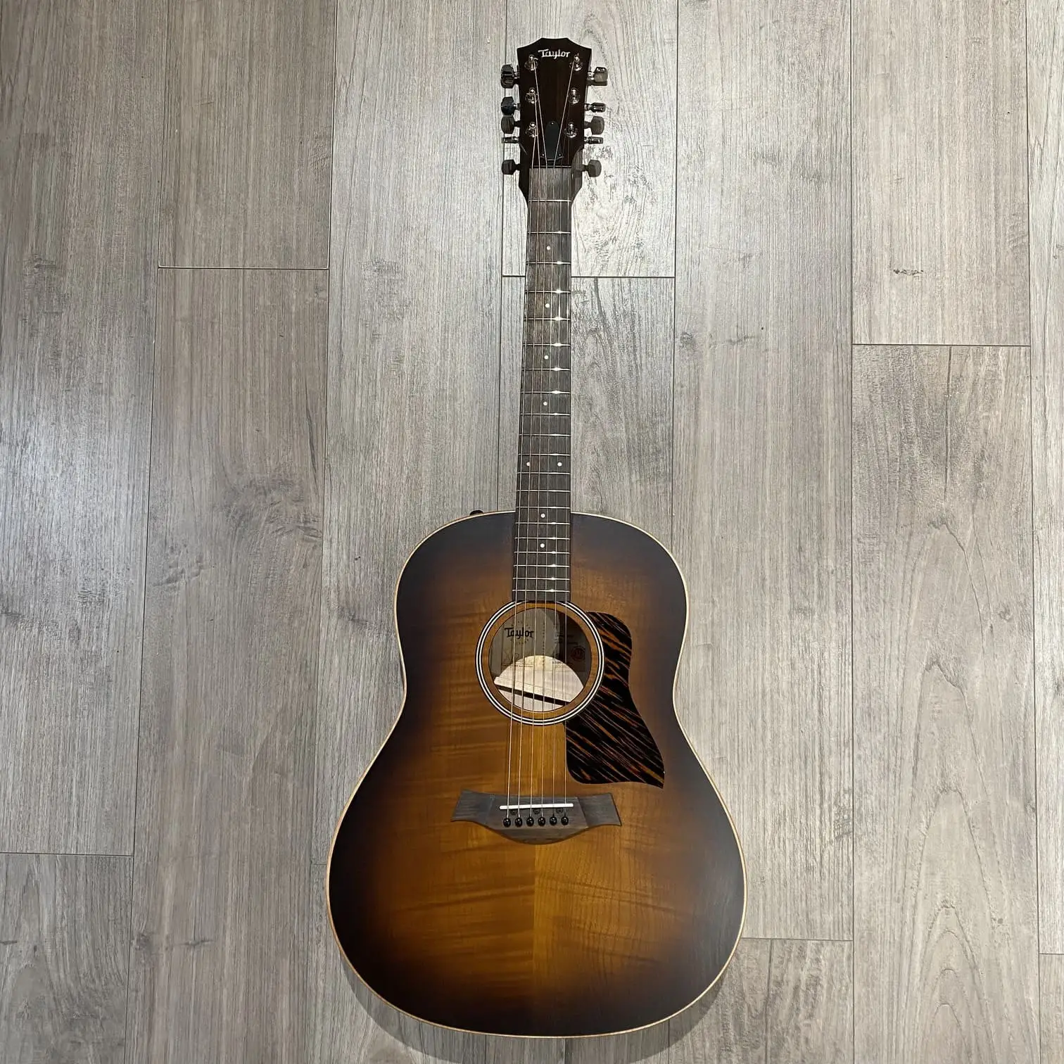 Taylor American Dream Grand Pacific AD27E Shaded Edge Burst