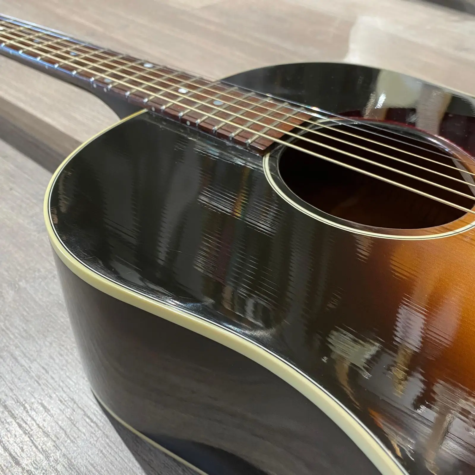 Gibson J45 Standard