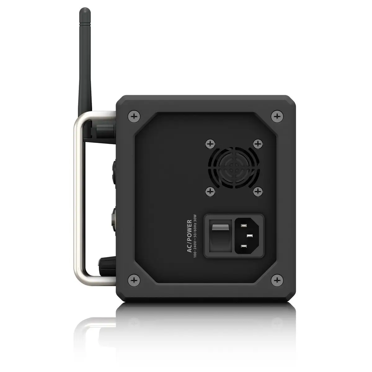 Behringer X Air XR18