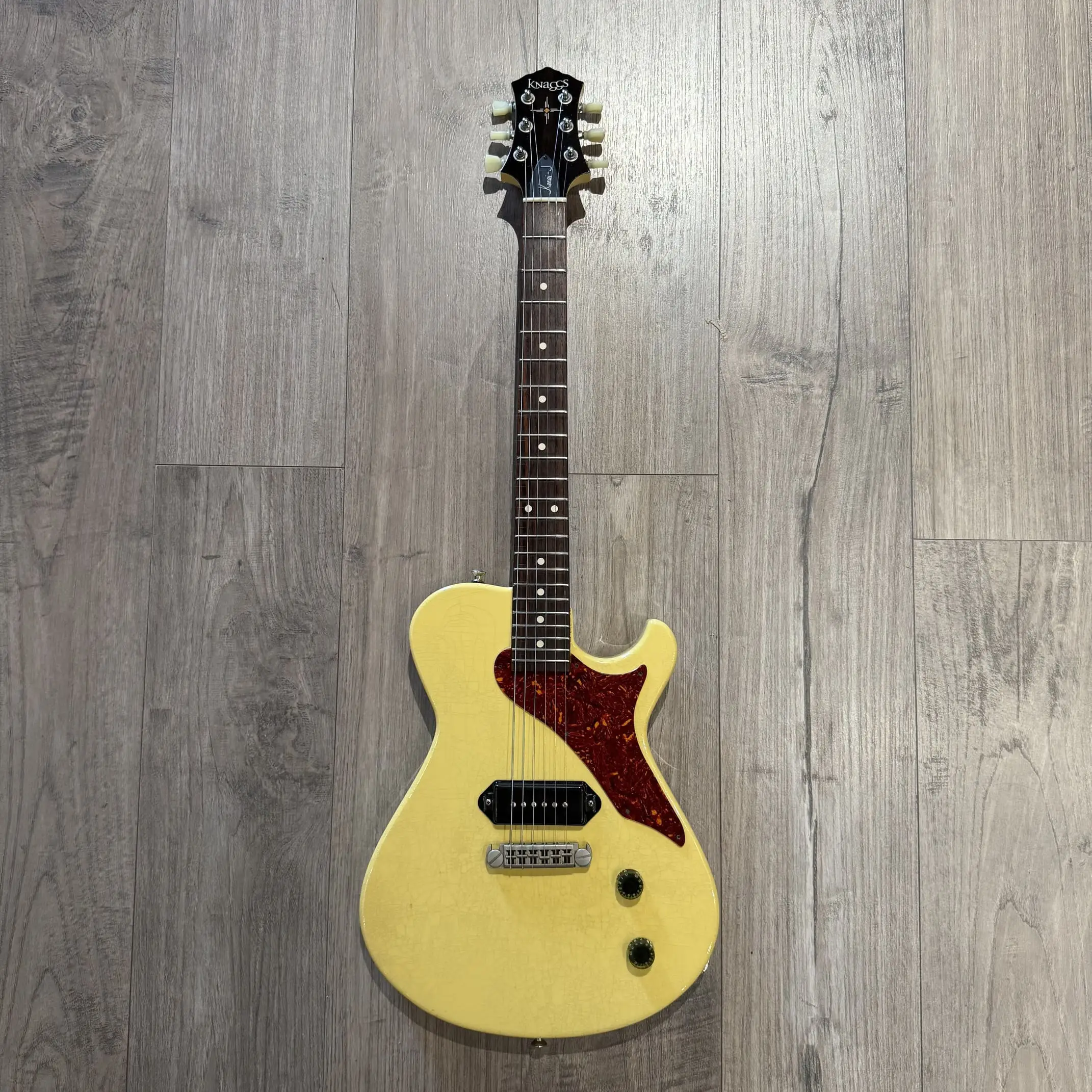 Knaggs Kenai Junior